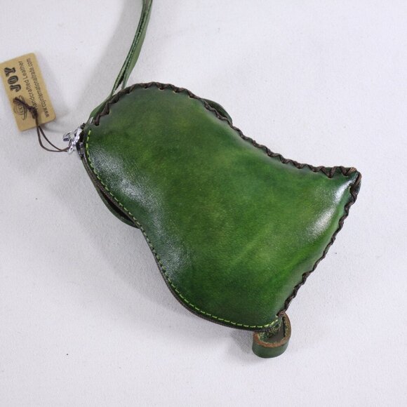 Green leather dog coin purse, small leather zippered puppy pouch, dog wallet - Picture 7 of 10
